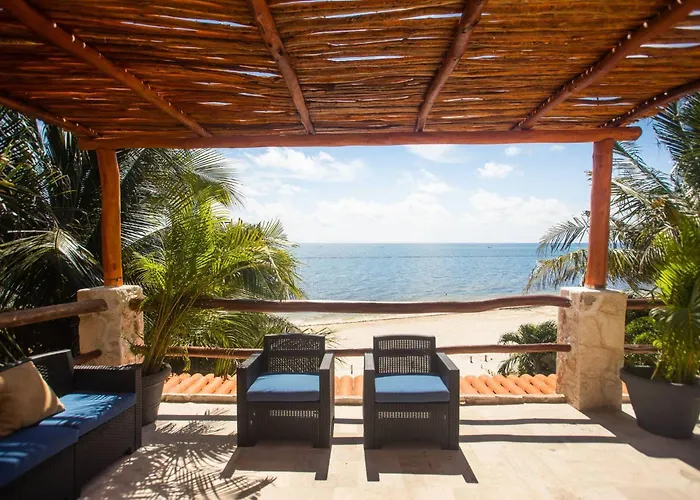 Casa de férias Beachfront & Infinity Pool: 5 Or 7 Bedrooms *
