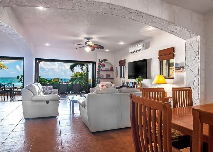 Casa de férias Beachfront & Infinity Pool: 5 Or 7 Bedrooms Puerto Morelos